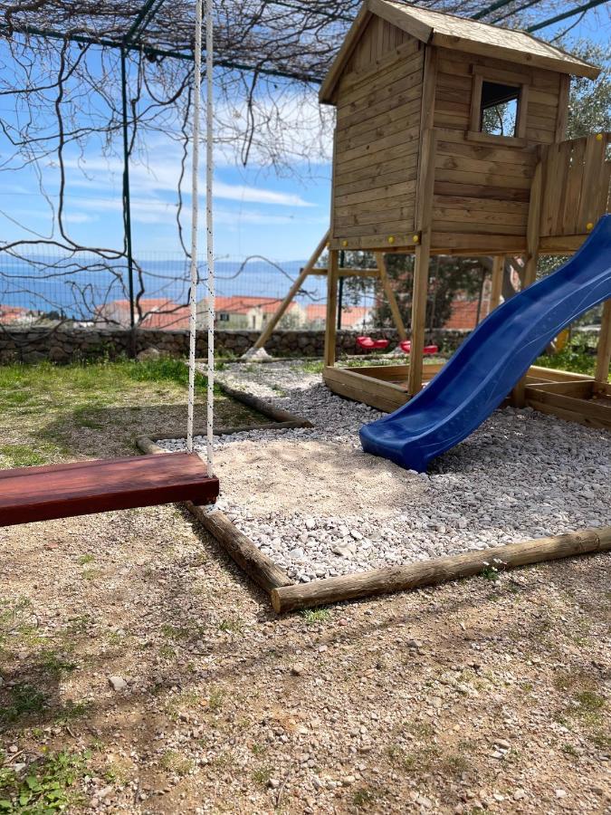 Vacation House Marin With Jacuzzi - Bol, Brac ภายนอก รูปภาพ